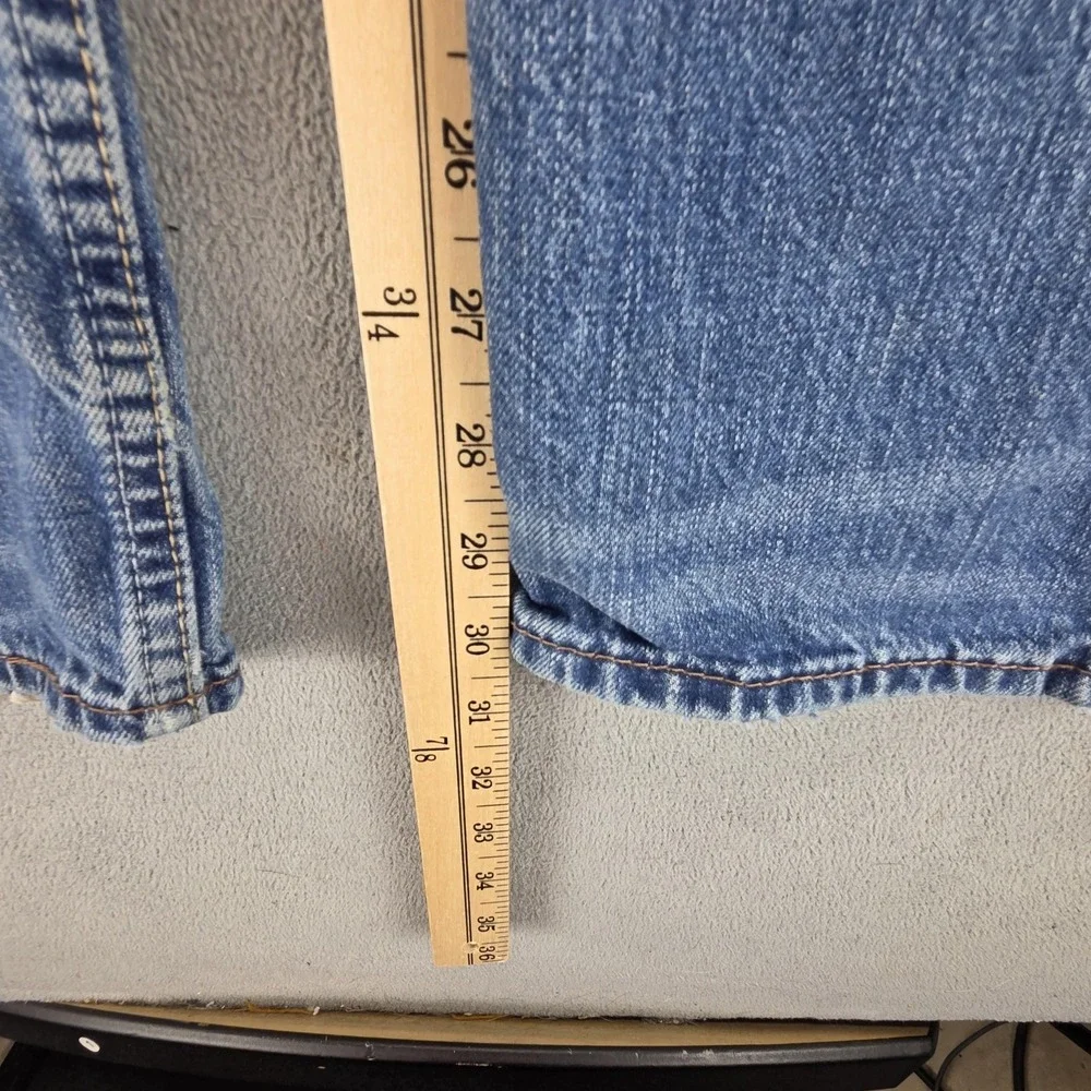 Levis 11717 important